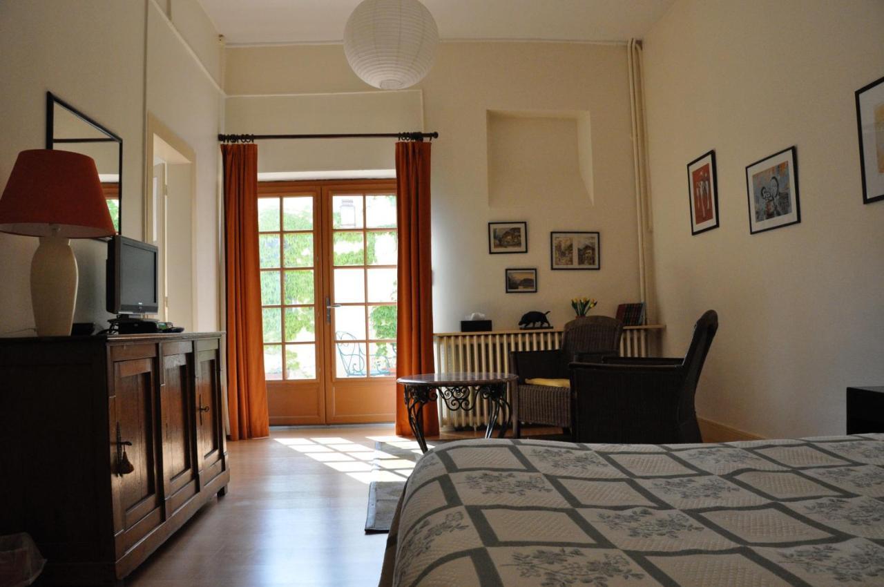 Les Crepinieres Bed & Breakfast Шартър Екстериор снимка